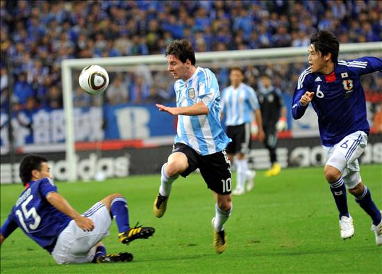 En un amistoso Argentina cayó (1-0) ante Japón en Tokio. Foto: EFE