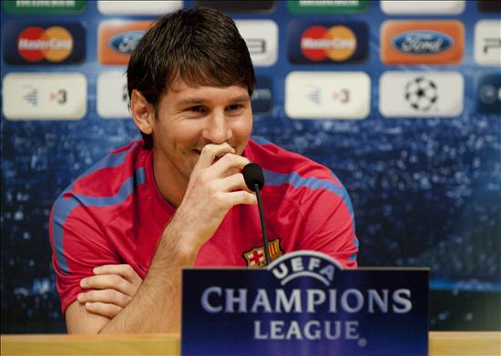 El delantero argentino del FC Barcelona, Lionel Messi, durante la rueda de prensa que ofreció previo al encuentro con Copenhage. Foto: EFE