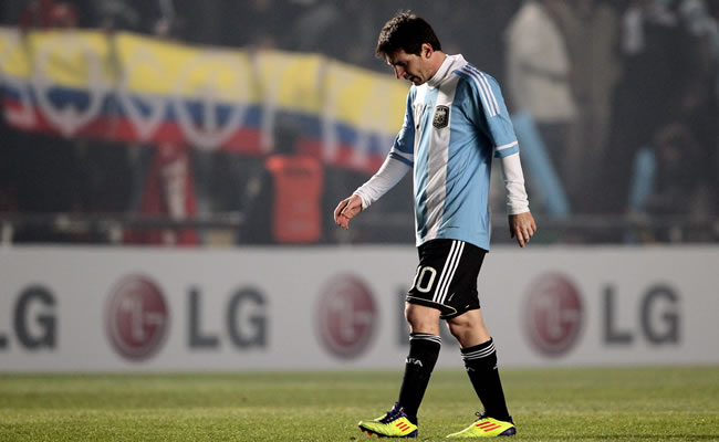 El fastidio de Leo Messi es notorio en lo que lleva la Copa América. Foto: EFE