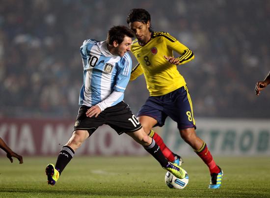 Lionel Messi ante Colombia en partido que terminó sin goles. Foto: EFE
