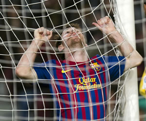 El argentino del FC Barcelona, Leo Messi, se lamenta de una ocasión fallada ante Zaragoza. Foto: EFE