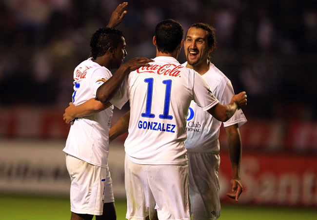Liga de Quito recibe a la U de Chile por el primera partido de la final. Foto: EFE