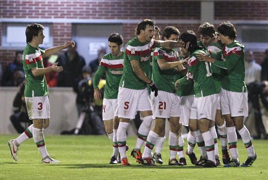 Los jugadores del Athletic celebran uno de los goles ante el Mirandés. Foto: EFE
