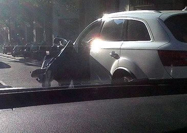 El automóvil de Gerard Piqué tras el accidente. Foto: Twitter