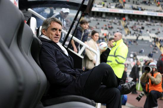 El entrenador del Manchester City, Roberto Mancini, momentos antes del partido. Foto: EFE