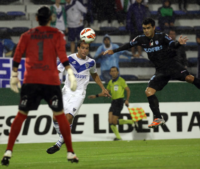 Vélez visitará a Peñarol por la Libertadores 2013. Foto: EFE
