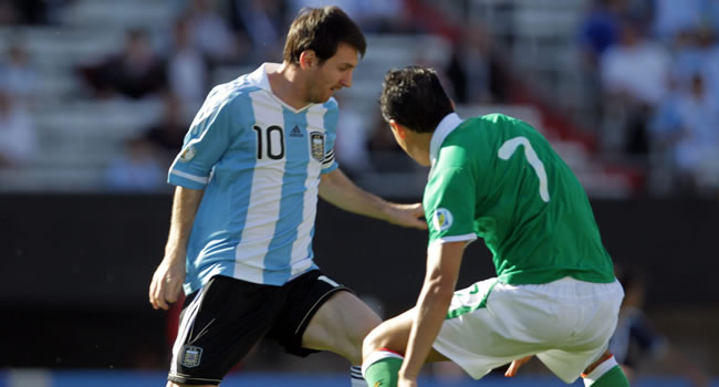Messi y Argentina visitarán a Bolivia en La Paz, el próximo martes. Foto: EFE