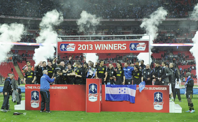 Wigan da el golpe en el descuento y le arrebata la Copa al City. Foto: EFE