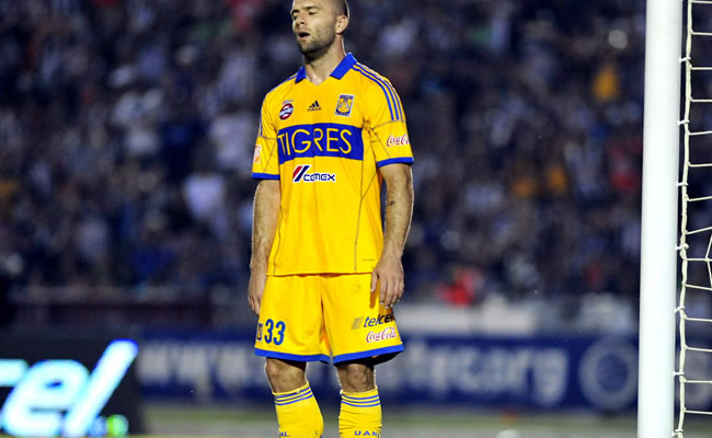 El jugador de Tigres Emanuel Villa. Foto: EFE