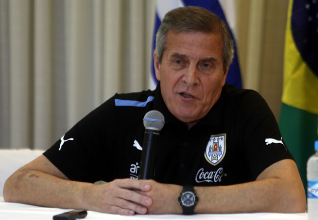 El seleccionador de Uruguay, Óscar Washington Tabárez. Foto: EFE