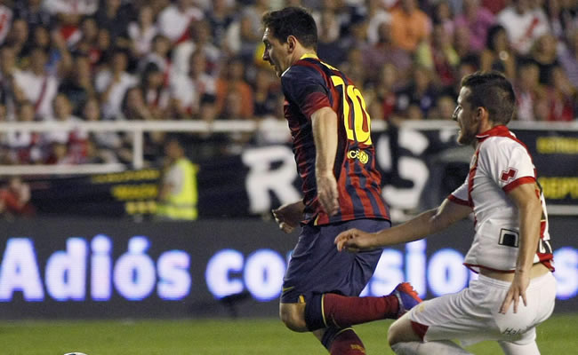 Messi celebra en Vallecas su partido 250 en Liga con el Barcelona. Foto: EFE