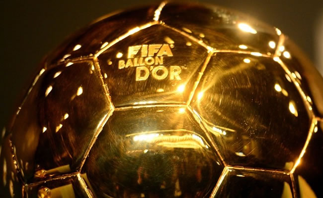 "Balón de Oro" y "balón de oro", diferencia. Foto: EFE