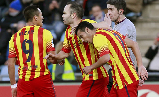 Barcelona echa de menos a Messi y Neymar en una gran noche de Pedro. Foto: EFE