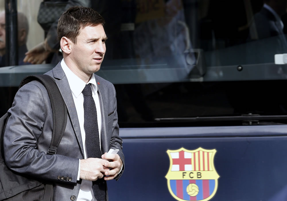 El jugador del Barcelona Leo Messi, a su llegada a un céntrico hotel de Valencia. Foto: EFE