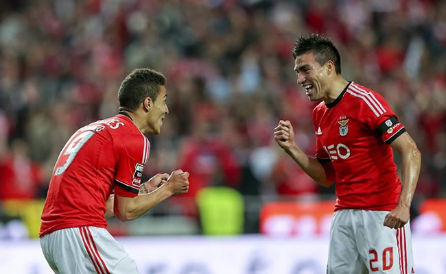 Con goles de Rodrigo y Gaitán, el Benfica gana al Arouca y acaricia el título. Foto: EFE