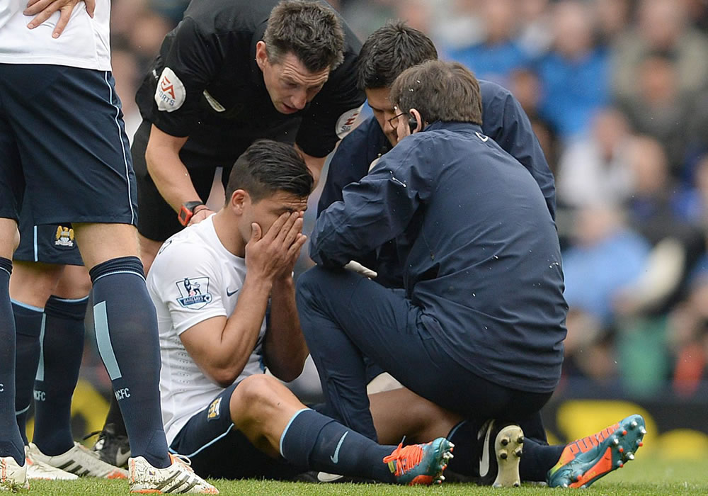 Agüero se pierde el penúltimo partido de la Premier por lesión. Foto: EFE