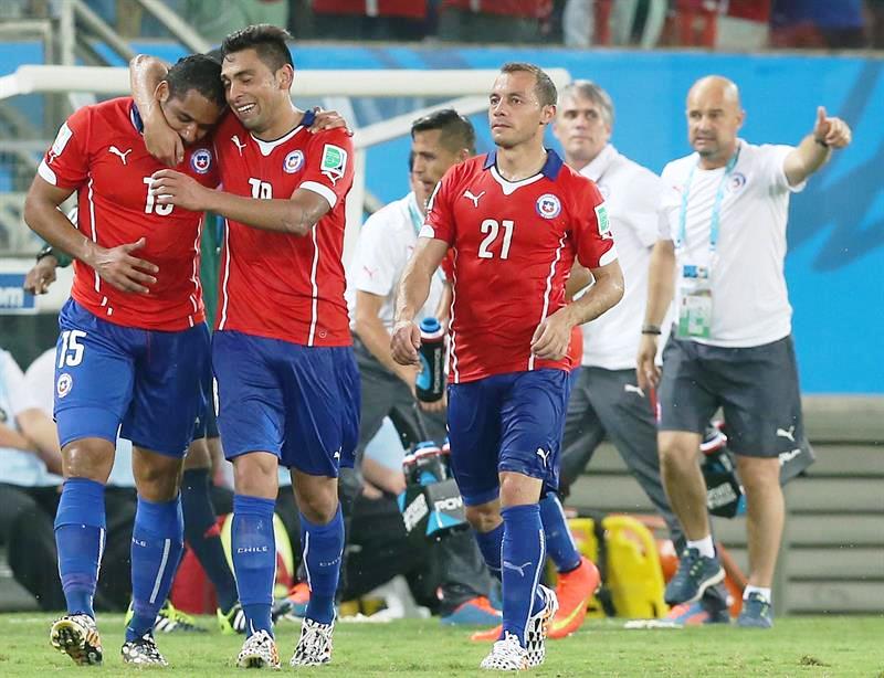 Chile venció 3-1 a Australia con goles de Sánchez, Valdivia y Beausejour, el descuento fue de Cahill. Foto: EFE