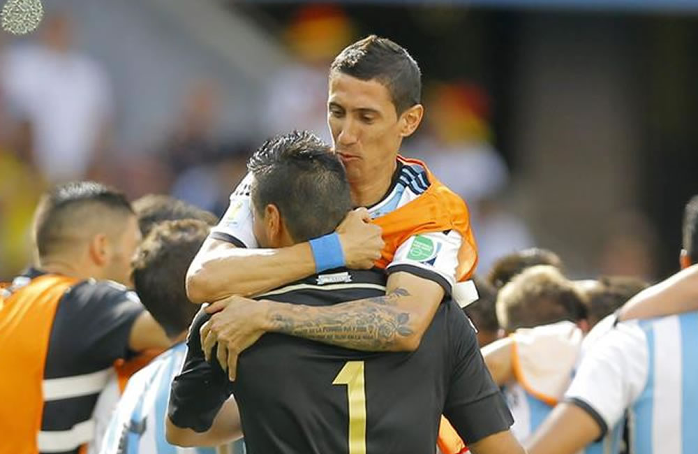 Holanda y Argentina reeditan un duelo con mucha historia mundialista. Foto: EFE
