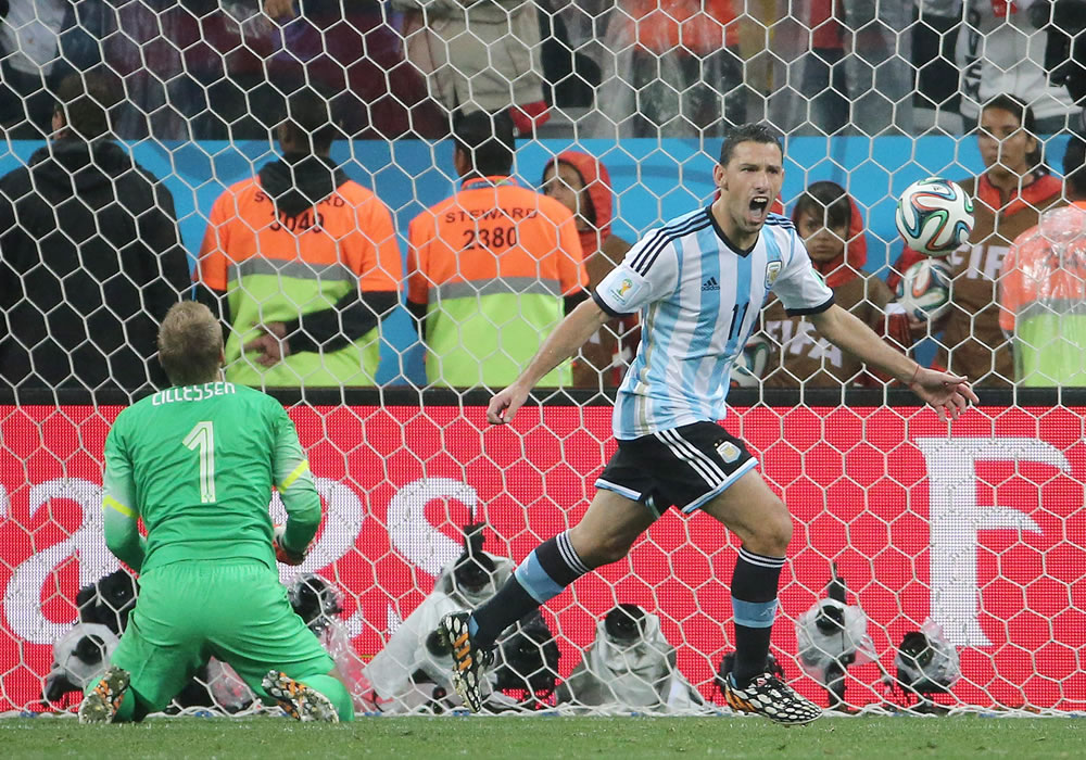 Maxi Rodríguez, el autor del penalti decisivo que dio el pase a Argentina a la final del Mundial. Foto: EFE