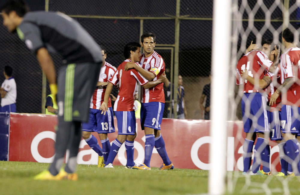 Selección paraguaya de fútbol busca entrenador para encontrarse a sí misma. Foto: EFE