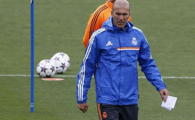 El técnico francés Zinedine Zidane. Foto: EFE