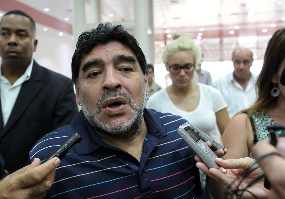 Estudian juzgar a Maradona por vía penal por difamar al fisco italiano. Foto: EFE