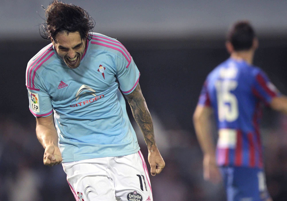 El argentino Larrivey asume su suplencia en los últimos dos partidos del Celta de Vigo. Foto: EFE