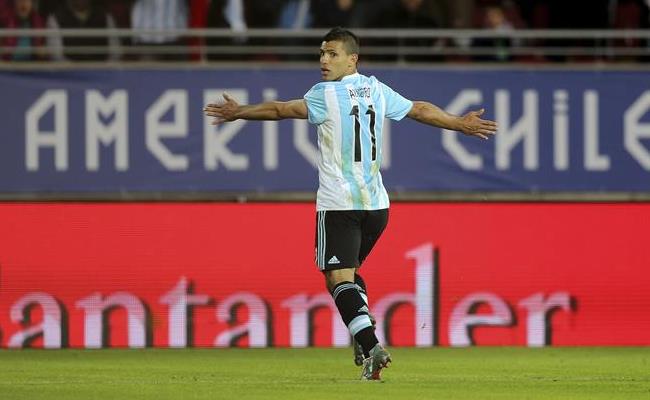 Argentina no empezó como esperaba su andar en la Copa América. Foto: EFE