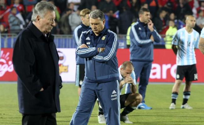 Los diarios argentinos no escondieron su dolor por la derrota. Foto: EFE
