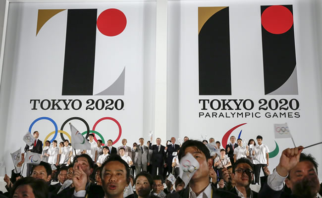 Logotipos oficiales de los Juegos Olímpicos y Juegos Paralímipicos Tokio 2020. Foto: EFE