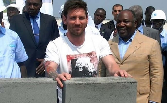 El viaje de Leo Messi con fines solidarios a Gabón. Foto: EFE