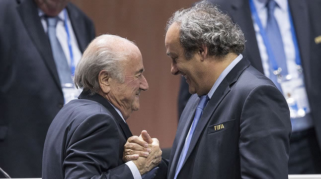 Michel Platini y Joseph Blatter, el pasado 29 de mayo, durante un congreso de la FIFA en Zúrich. Foto: EFE