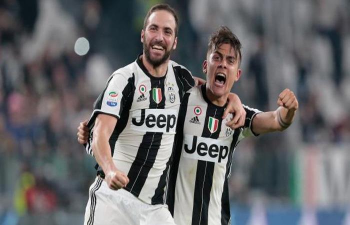 Gonzalo Higuaín y Paulo Dybala quieren un nuevo 'Scudetto' con la Juventus. (). Foto: EFE