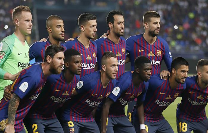 Barcelona y su equipo de lujo. Foto: Twitter