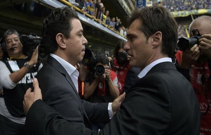 Gallardo y Guillermo en pleno saludo. Foto: AFP