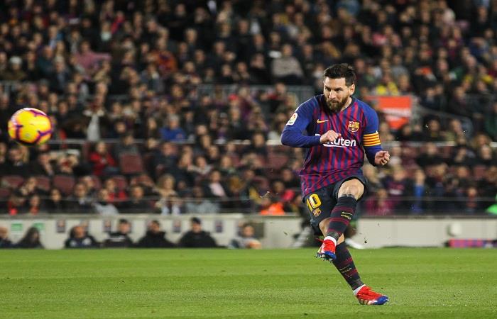 Lionel Messi busca continuar reinando en soledad La Liga. Foto: AFP
