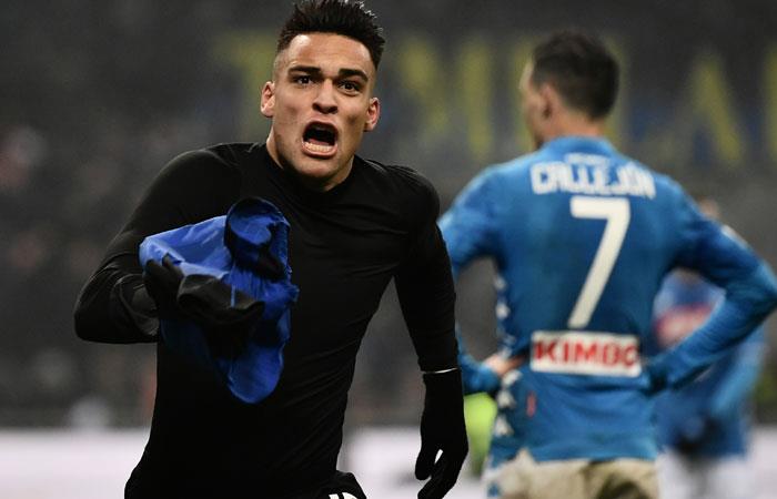Lautaro Martínez grita el gol ante Napoli. Foto: AFP