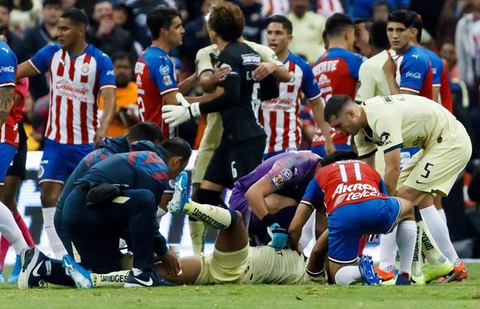 La escalofriante lesión de Giovani dos Santos. Foto: EFE