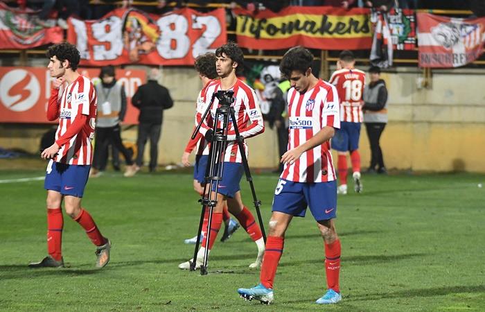 Atlético de Madrid perdió ante Cultural Leonesa y quedó eliminado de la Copa del Rey. Foto: EFE