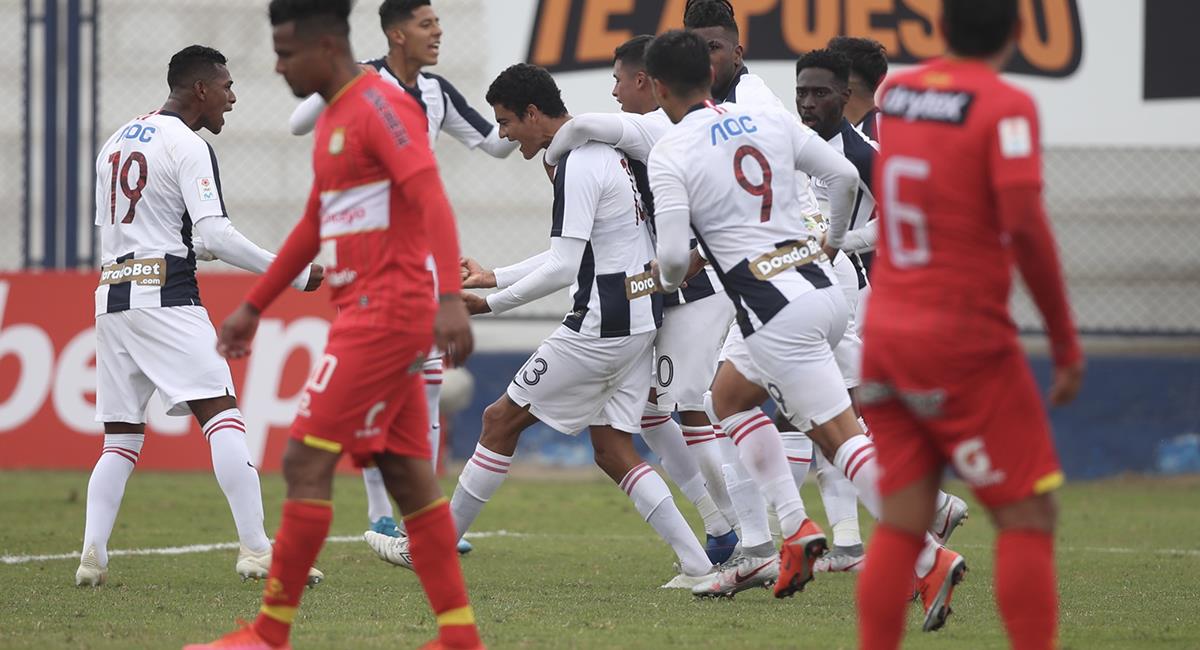Alianza Lima igualó con Sport Huancayo en el torneo peruano. Foto: Prensa FPF