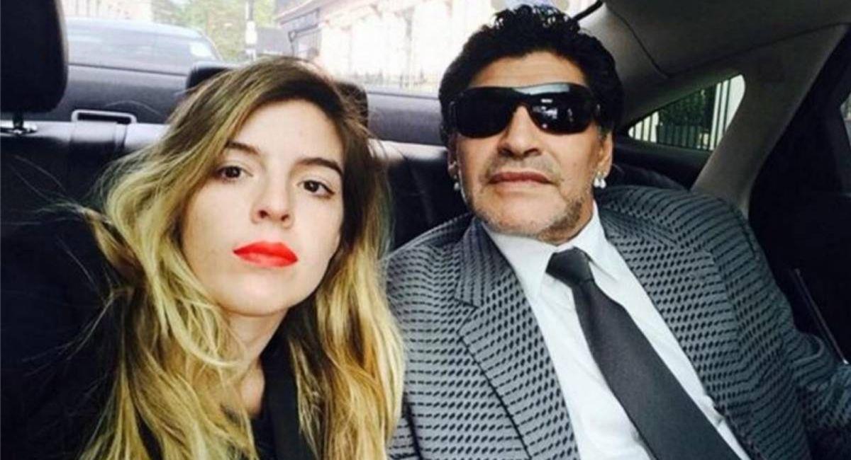 Dalma Maradona no olvida la muerte de su padre Diego. Foto: Twitter