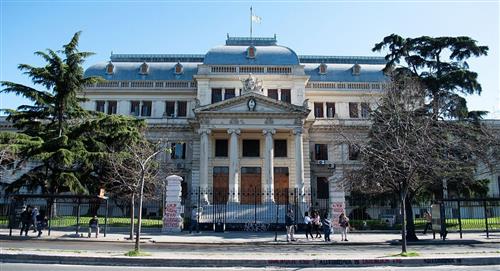 Buenos Aires amplió plazo para negociar su deuda