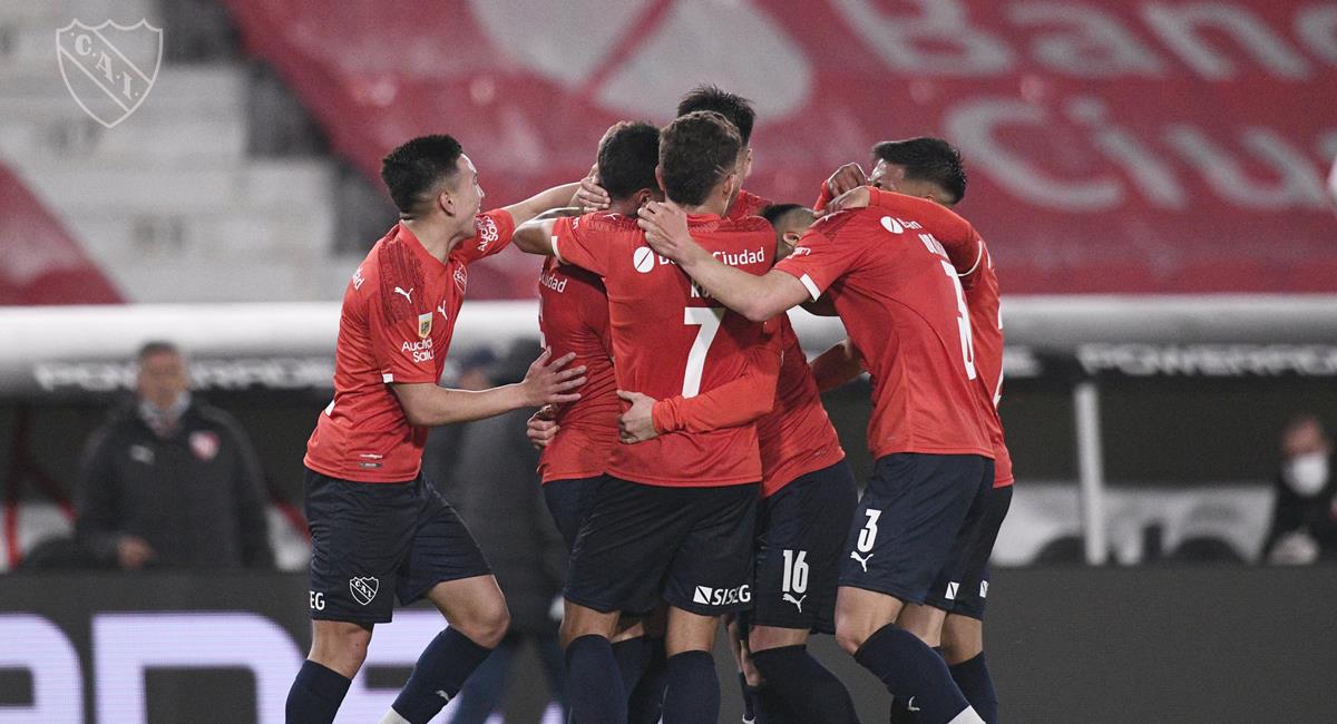 El 'Rojo' goleó a Colón. Foto: Twitter Independiente