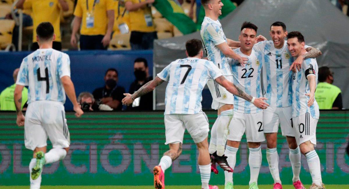 Argentina entregó lista de convocados para fecha triple de octubre. Foto: EFE