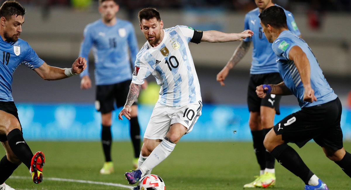 Messi sería suplente ante Uruguay. Foto: Reuters