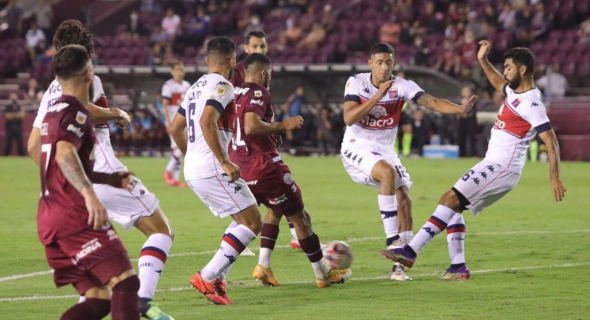 Lanús empató 0-0 con Tigre. Foto: Twitter @LigaAFA