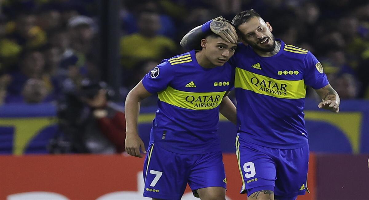 Con asistencia de Zeballos, Benedetto le dio la victoria a Boca Juniors. Foto: EFE