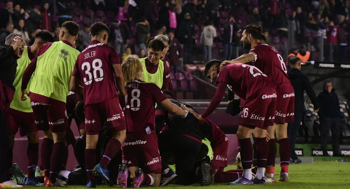 Lanús derrotó 1-0 a Independiente con gol de González. Foto: Twitter @LigaAFA