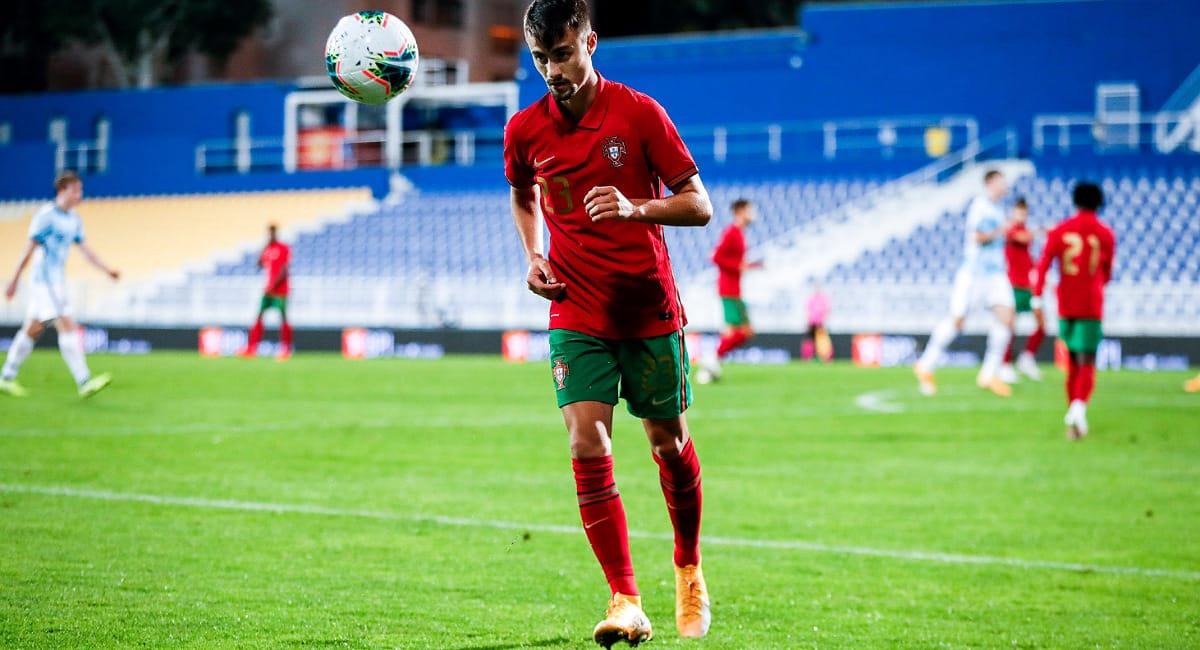 El portugués de 22 años, es nuevo futbolista de Arsenal. Foto: Twitter @selecaoportugal