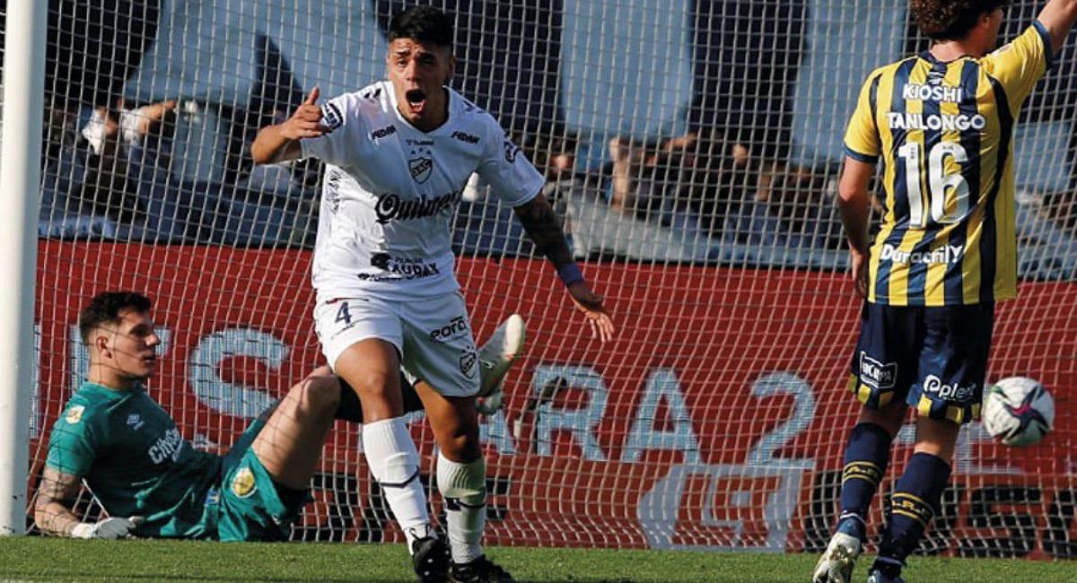 González marcó el gol de Quilmes dentro de los 90 minutos. Foto: Twitter @Copa_Argentina